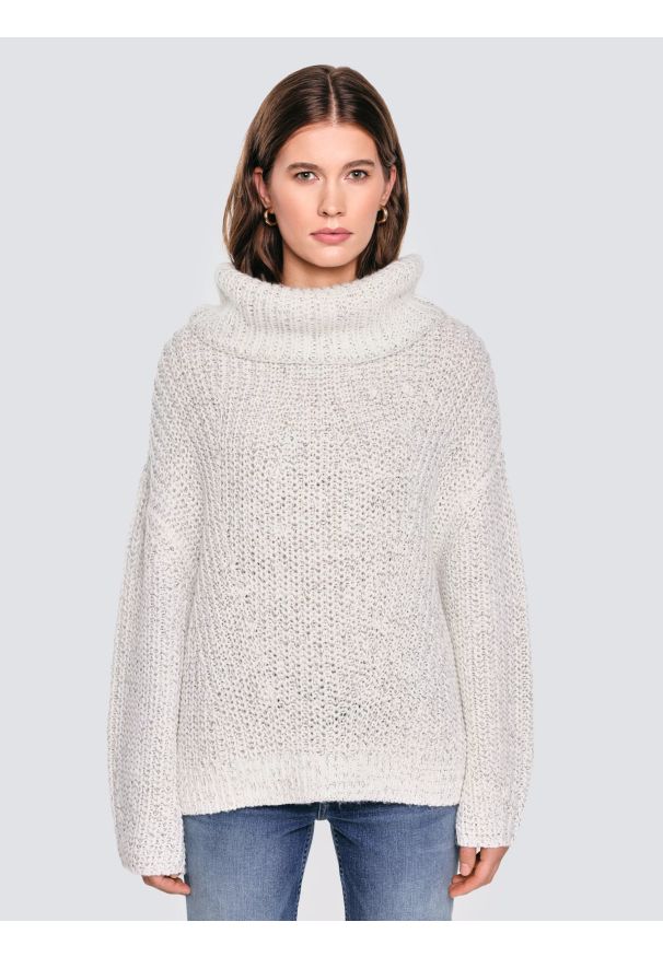 Big-Star - Sweter damski z obszernym golfem melanżowy biały Magdalena 100. Typ kołnierza: golf. Kolor: biały. Materiał: materiał, denim, wełna. Wzór: melanż. Styl: elegancki, klasyczny