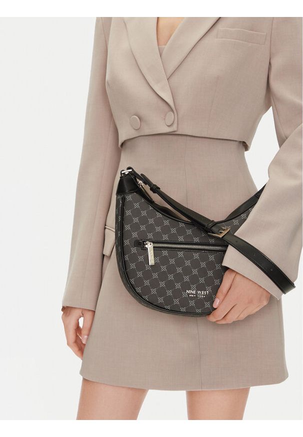 Nine West Torebka JH6391-NW Czarny. Kolor: czarny