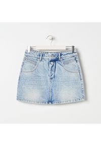 Sinsay - Jeansowa spódnica mini ECO AWARE - Niebieski. Kolor: niebieski. Materiał: jeans #1