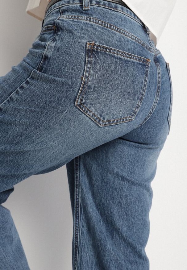 Born2be - Szare Jeansy o Szerokim Kroju z Wysokim Stanem Zdobione Cyrkoniami Zarilia. Okazja: na co dzień. Stan: podwyższony. Kolor: szary. Wzór: aplikacja. Styl: casual