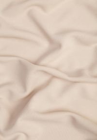 Renee - Jasnobeżowa Elegancka Sukienka o Dopasowanym Kroju na Jedno Ramię z Wycięciem na Nogę Dimatta. Kolor: beżowy. Typ sukienki: dopasowane, asymetryczne. Styl: elegancki #7