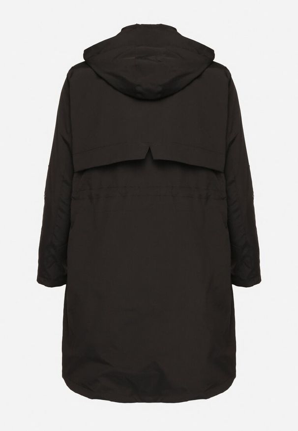 Born2be - Czarna Kurtka Parka Taliowana Ohlina. Kolekcja: plus size. Kolor: czarny. Styl: elegancki