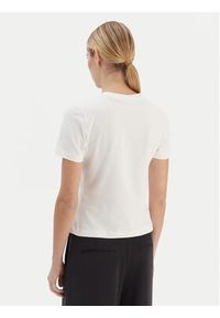 Guess T-Shirt V6RI20 J1314 Biały Regular Fit. Kolor: biały. Materiał: bawełna #5