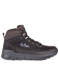 Buty Lee Cooper LCJ-24-01-2952MA - brązowa. Zapięcie: sznurówki. Kolor: brązowy. Materiał: guma, syntetyk, polar, materiał. Szerokość cholewki: normalna. Sezon: zima