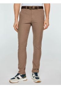 Big-Star - Spodnie męskie chinosy beżowe Erhati 801. Okazja: na co dzień. Kolor: beżowy. Materiał: tkanina. Wzór: nadruk, haft. Styl: casual #1