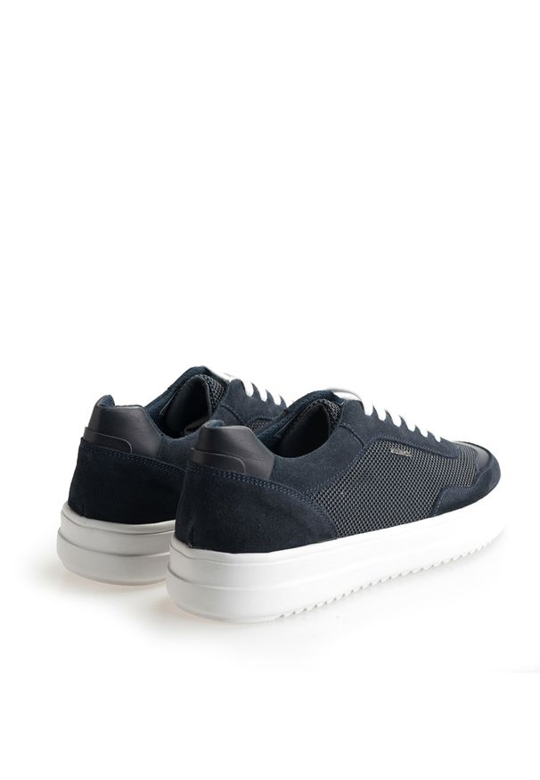 Geox Sneakersy "Tarvin" | U027QA0436K | Mężczyzna | Granatowy. Nosek buta: okrągły. Kolor: niebieski. Materiał: tkanina, skóra. Wzór: aplikacja