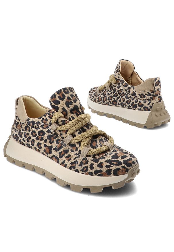 Brązowe Sneakersy Armodo Eleganckie Obuwie Damskie Panterka. Okazja: na co dzień. Kolor: brązowy. Materiał: jeans, zamsz. Wzór: motyw zwierzęcy. Styl: elegancki