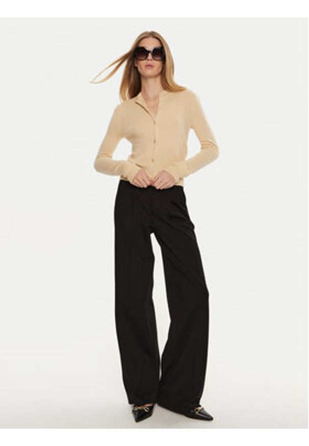 Oui - OUI Spodnie materiałowe 88780 Czarny Straight Fit. Kolor: czarny. Materiał: syntetyk, wiskoza