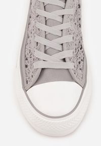 Born2be - Szare Ażurowe Trampki Przed Kostkę Russi. Wysokość cholewki: przed kostkę. Kolor: szary. Materiał: jeans. Wzór: ażurowy #2