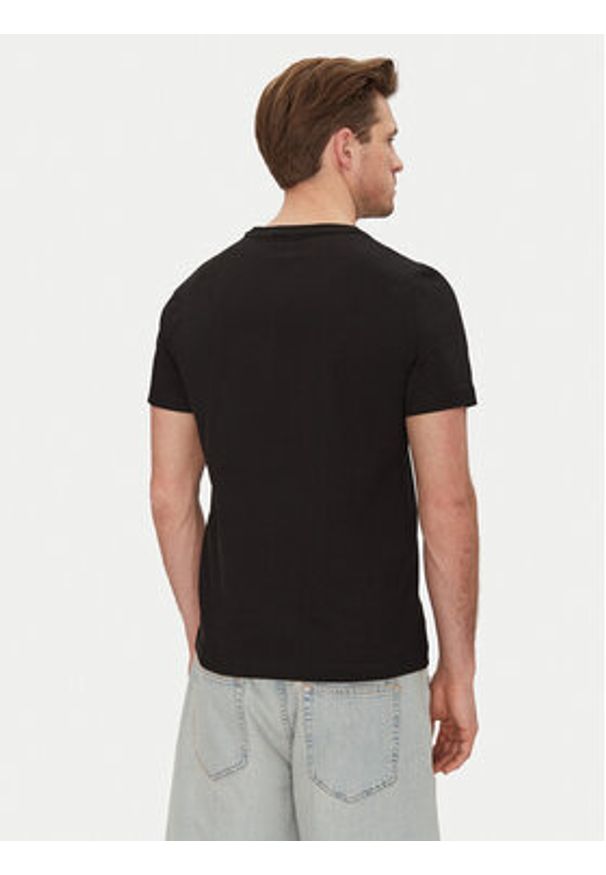 Calvin Klein T-Shirt Editorial Logo K10K114172 Czarny Regular Fit. Kolor: czarny. Materiał: bawełna