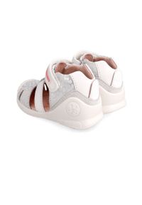 Biomecanics sandały skórzane dziecięce kolor biały. Nosek buta: okrągły. Zapięcie: rzepy. Kolor: biały. Materiał: skóra #3