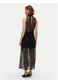 Vero Moda Sukienka wieczorowa Manja 10335406 Czarny Regular Fit. Kolor: czarny. Materiał: syntetyk. Styl: wizytowy #5
