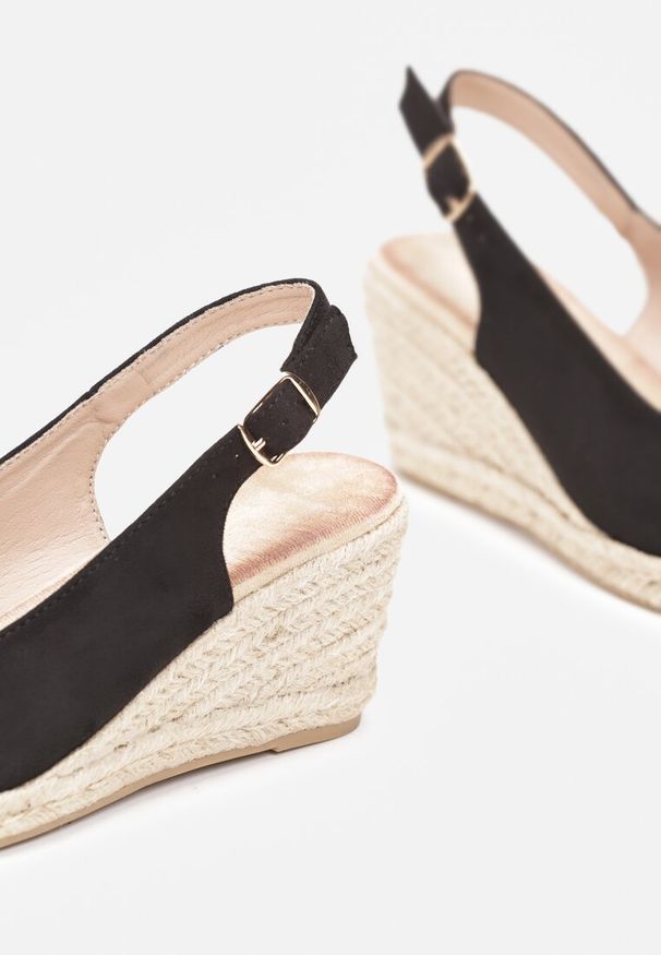 Born2be - Czarne Sandały na Koturnie z Plecionką Heyan. Kolor: czarny. Sezon: wiosna, lato. Obcas: na koturnie