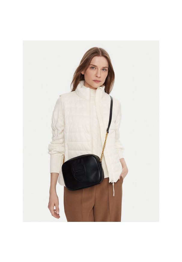 Torebka Blauer. Kolor: czarny