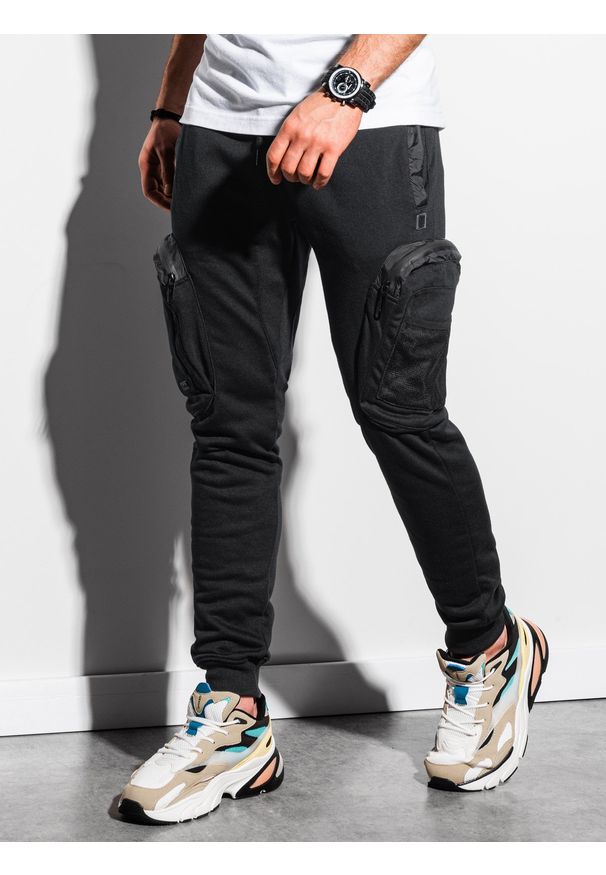 Czarne spodnie Ombre Clothing