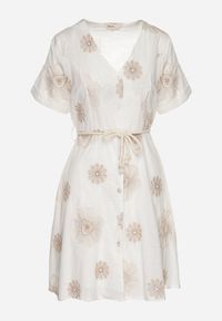 Born2be - Biała Sukienka w Stylu Boho w Haftowane Kwiaty ze Sznurkiem Evionis. Okazja: na co dzień. Typ kołnierza: dekolt w serek. Kolor: biały. Wzór: kwiaty, haft. Styl: boho #5
