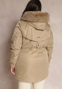 Renee - Beżowa Kurtka Parka Nylonowa Mivo. Okazja: na co dzień. Kolekcja: plus size. Kolor: beżowy. Materiał: nylon. Sezon: zima. Styl: klasyczny, casual, elegancki, wizytowy #3