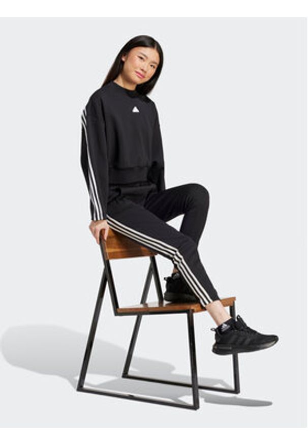 Adidas - adidas Bluza Future Icons 3-Stripes IP1549 Czarny Loose Fit. Kolor: czarny. Materiał: bawełna
