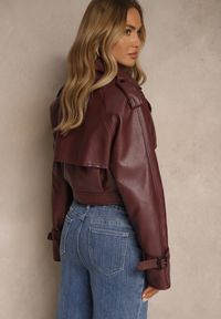 Renee - Bordowa Krótka Kurtka Ramoneska w Stylu Trencza Niladoria. Okazja: na spotkanie biznesowe, do pracy. Kolor: czerwony. Materiał: jeans. Długość: krótkie. Wzór: paski. Styl: biznesowy, elegancki #4