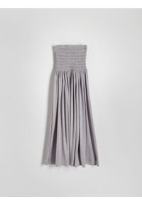 Reserved - Sukienka z wiskozą - jasnoszary. Kolor: szary. Materiał: wiskoza