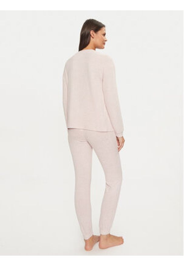 SELMARK - Selmark Piżama P8273 Różowy Relaxed Fit. Kolor: różowy. Materiał: wiskoza
