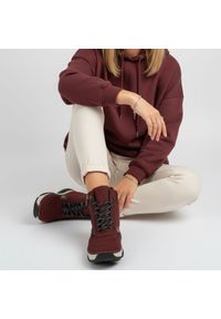 Czerwone Botki Rieker Ocieplane Buty Damskie. Okazja: na spacer, na co dzień. Zapięcie: sznurówki. Kolor: czerwony. Szerokość cholewki: normalna. Styl: casual, klasyczny #9