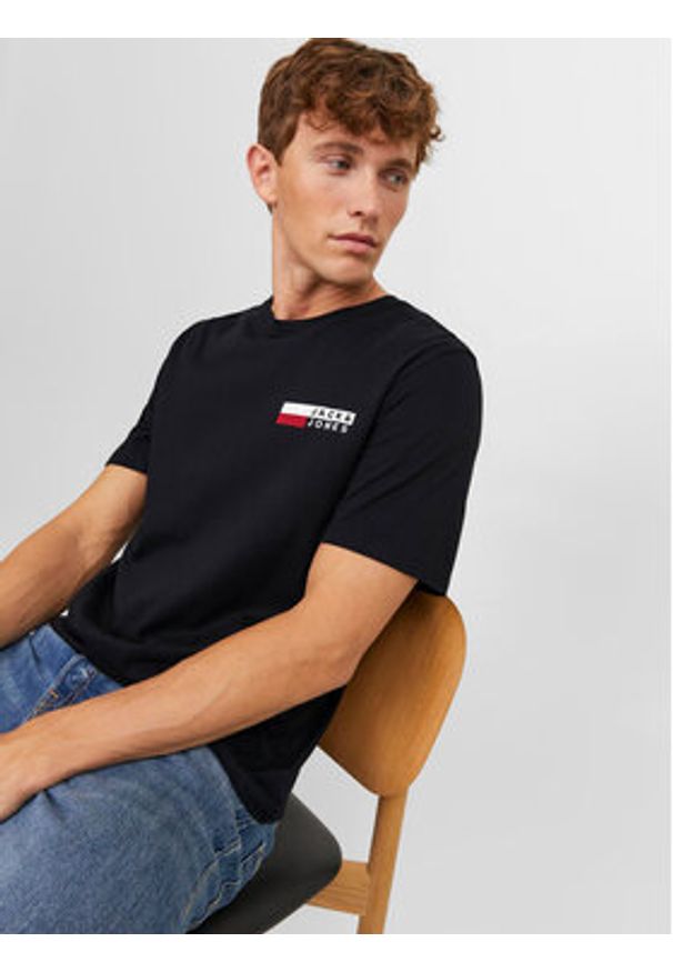 Jack & Jones T-Shirt Corp 12233999 Czarny Standard Fit. Kolor: czarny. Materiał: bawełna