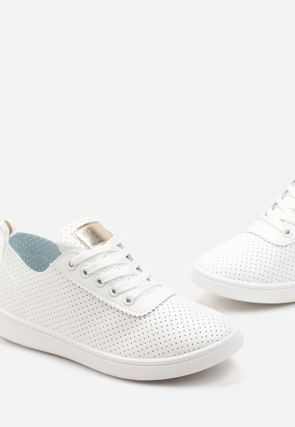 Renee - Biało-Złote Tenisówki przed Kostkę z Perforacją Rineli. Wysokość cholewki: przed kostkę. Kolor: biały
