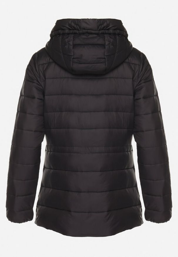 Born2be - Czarna Pikowana Kurtka z Kapturem i Ozdobnymi Sznurkami Zailora. Okazja: na co dzień. Typ kołnierza: kaptur. Kolor: czarny. Materiał: jeans. Styl: casual, elegancki
