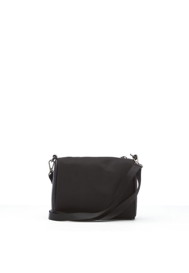 Big Star Accessories - Czarna Torebka Damska Big Star Modna Listonoszka. Kolor: czarny. Styl: casual, elegancki, klasyczny. Rodzaj torebki: na ramię