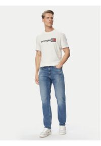 Tommy Jeans T-Shirt Entry Dna DM0DM23406 Biały Regular Fit. Kolor: biały. Materiał: bawełna #3