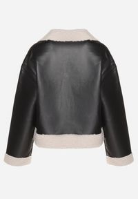 Born2be - Czarna Kurtka Biker o Kroju Ramoneski z Futrzanymi Wstawkami i Ociepleniem Nikida. Okazja: na co dzień. Kolor: czarny. Materiał: futro. Długość rękawa: długi rękaw. Długość: długie. Styl: klasyczny, casual, elegancki #3