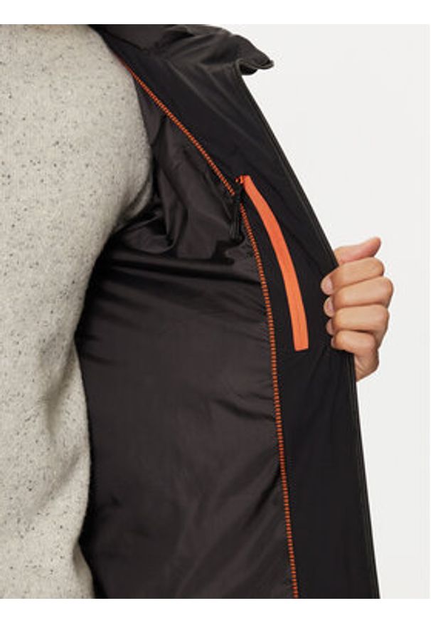 CMP Kurtka zimowa 34K0157 Czarny Regular Fit. Kolor: czarny. Materiał: syntetyk. Sezon: zima