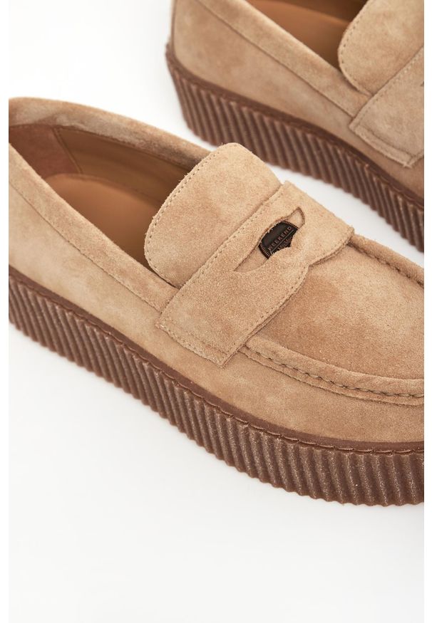 Weekend Max Mara - Loafersy damskie skórzane Kapokloafer WEEKEND MAX MARA. Materiał: skóra