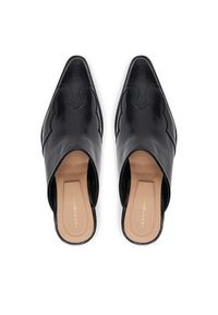 TOMMY HILFIGER - Tommy Hilfiger Klapki Western Abrasivato FW0FW08887 Czarny. Kolor: czarny. Materiał: skóra #5