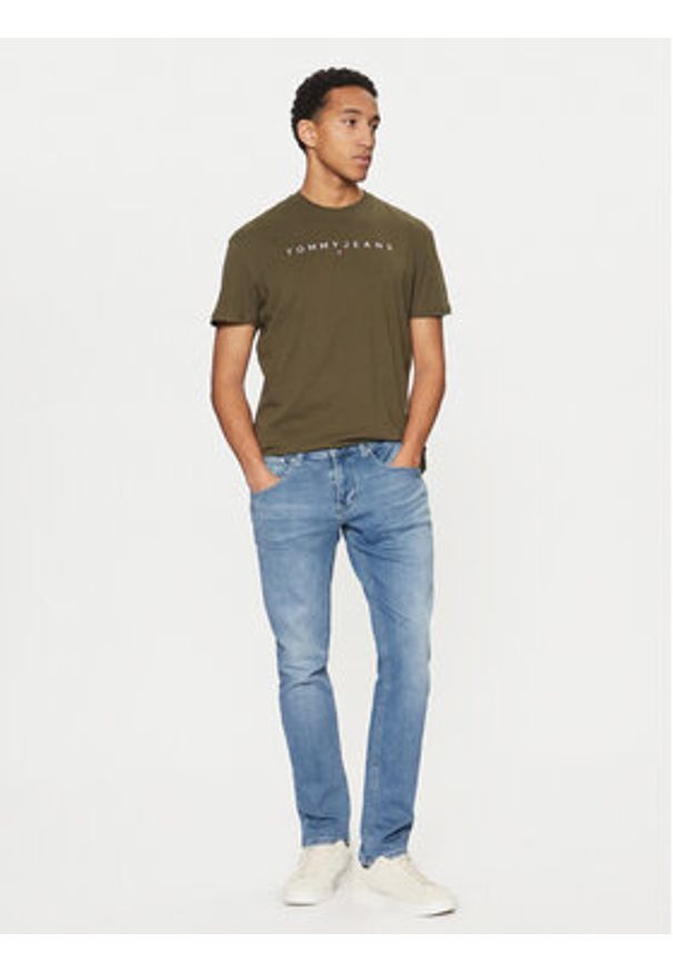 Tommy Jeans T-Shirt Linear Logo DM0DM20744 Zielony Regular Fit. Kolor: zielony. Materiał: bawełna