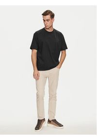 Guess Jeans T-Shirt M4YI44 K8FQ4 Czarny Regular Fit. Kolor: czarny. Materiał: bawełna #3