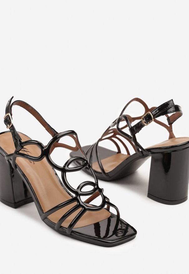 Renee - Czarne Sandały na Obcasie Zdobione Eleganckimi Paskami Neorana. Okazja: na co dzień. Zapięcie: pasek. Kolor: czarny. Materiał: jeans. Wzór: aplikacja. Obcas: na obcasie. Styl: elegancki. Wysokość obcasa: średni