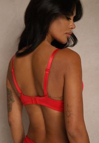 Renee - Czerwony Gładki Biustonosz o Klasycznym Fasonie Zdobiony Kokardką Caloris. Kolor: czerwony. Wzór: aplikacja, gładki #5