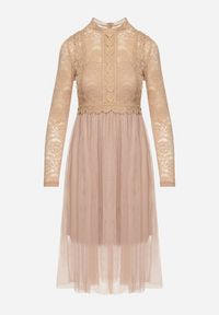 Born2be - Ciemnobeżowa Rozkloszowana Sukienka w Eleganckim Stylu Ozdobiona Koronką i Tiulem Miramelba. Kolor: beżowy. Materiał: tiul, koronka. Długość rękawa: długi rękaw. Wzór: aplikacja, koronka. Styl: elegancki #2
