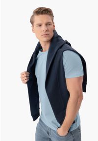 Volcano - Bawełniana koszulka T-BASIC. Kolekcja: plus size. Kolor: niebieski. Materiał: bawełna. Długość rękawa: krótki rękaw. Długość: krótkie. Styl: klasyczny #1