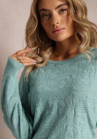 Renee - Jasnozielony Sweter w Tłoczony Ornamentalny Wzór Neston. Kolor: zielony. Styl: klasyczny #5