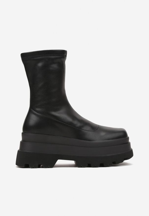 Born2be - Czarne Botki Workery na Grubej Podeszwie z Dopasowaną Cholewką Zapinane na Suwak Queniefra. Nosek buta: okrągły. Kolor: czarny. Materiał: jeans. Szerokość cholewki: normalna. Obcas: na obcasie. Styl: elegancki. Wysokość obcasa: średni