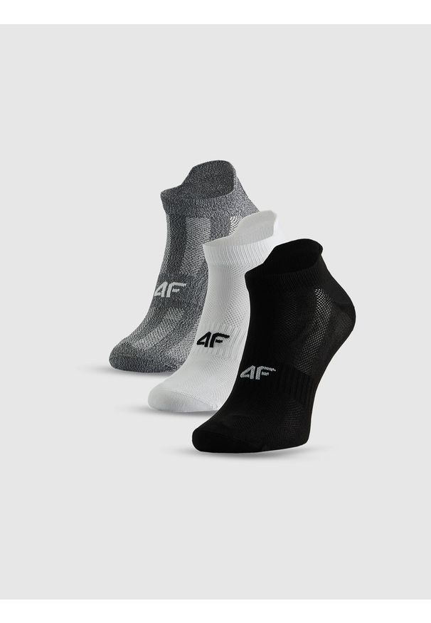 4f - 4F Skarpetki treningowe krótkie (3-pack) męskie - szare+białe+czarne 43-46. Kolor: wielokolorowy. Wzór: prążki. Sport: fitness