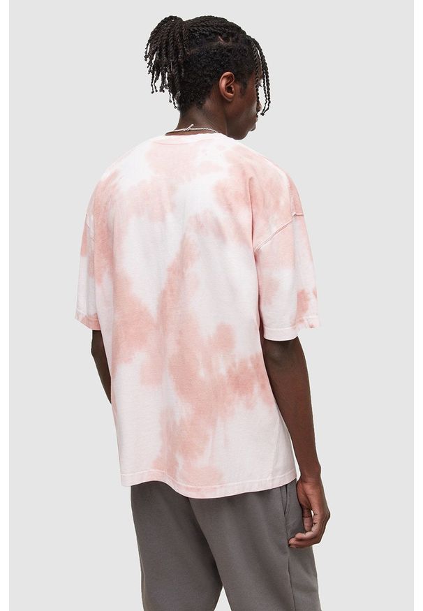 AllSaints t-shirt bawełniany wzorzysty. Okazja: na co dzień. Materiał: bawełna. Styl: casual