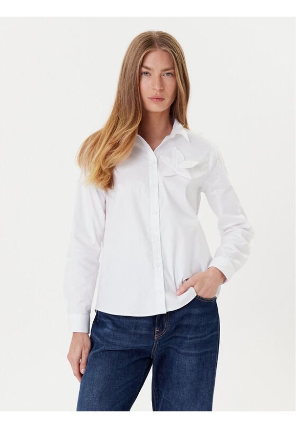 Tatuum Koszula Susan T2504.084 Biały Regular Fit. Kolor: biały. Materiał: bawełna