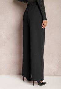 Renee - Czarne Szerokie Spodnie w Eleganckim Stylu Hanessame. Kolor: czarny. Styl: elegancki #4