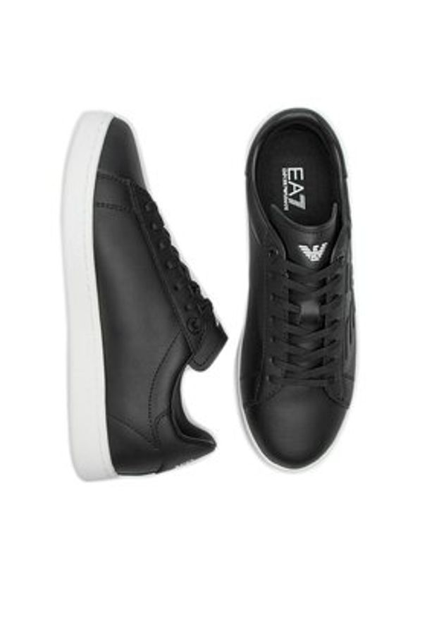 EA7 Emporio Armani Sneakersy Czarny. Kolor: czarny. Materiał: skóra