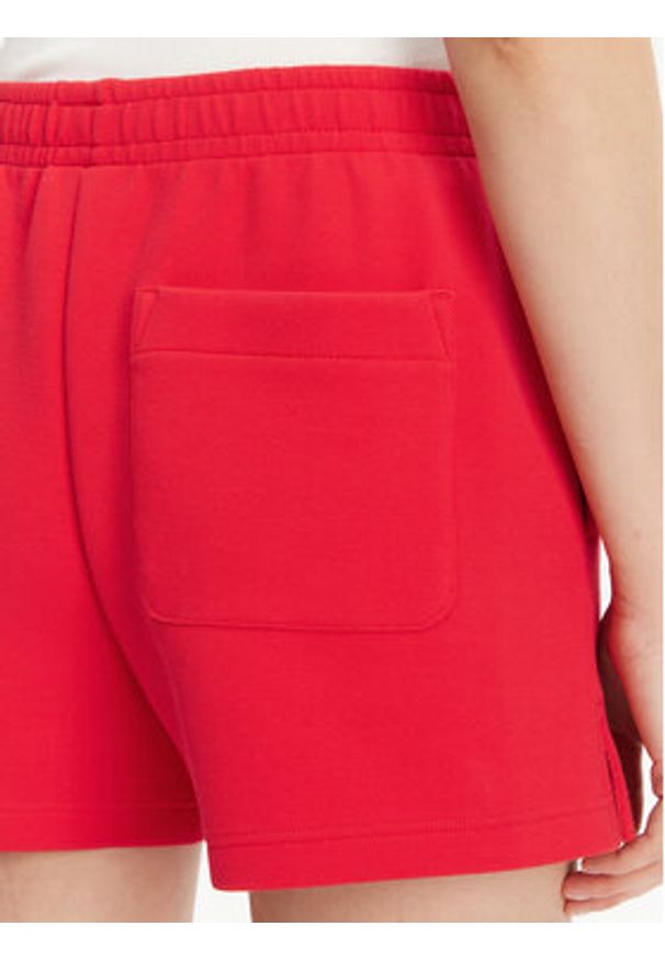 Lacoste Szorty sportowe GF9606 Czerwony Regular Fit. Kolor: czerwony. Materiał: syntetyk, bawełna