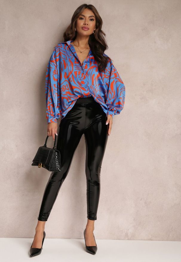 Renee - Niebieska Koszula z Szerokimi Rękawami z Mankietami Kaisley. Kolor: niebieski. Materiał: jeans. Styl: klasyczny